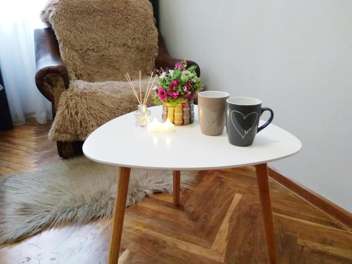 Comfortable Modern *